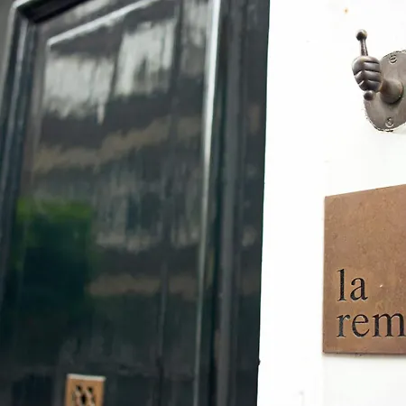 Commune Suites-3