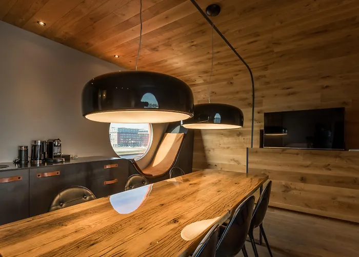 3-Sterne-Hotel: Botel