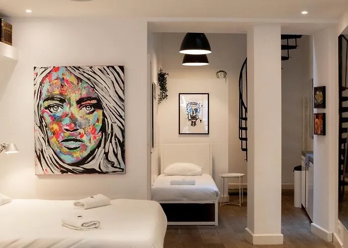 Spui Apartment In Center