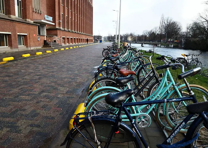 Hotel: Clinknoord Hostel