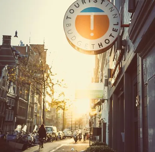 Central hotel: Tourist Inn One Amsterdam