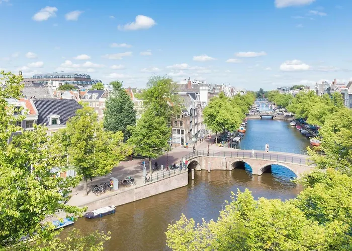 Classy Room 17Th C Canalhouse